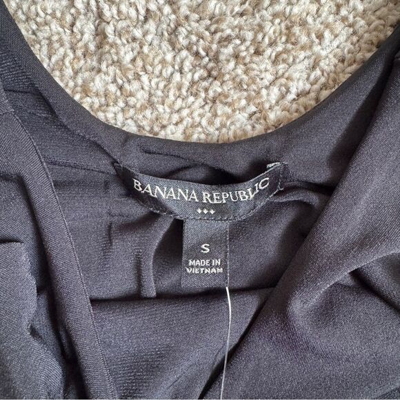 Banana Republic Women’s Black Rouched sideTank Dress size small NEW - Picture 4 of 5